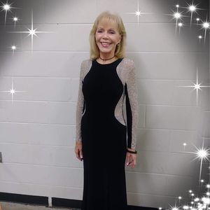 Meet your Posher, Selena